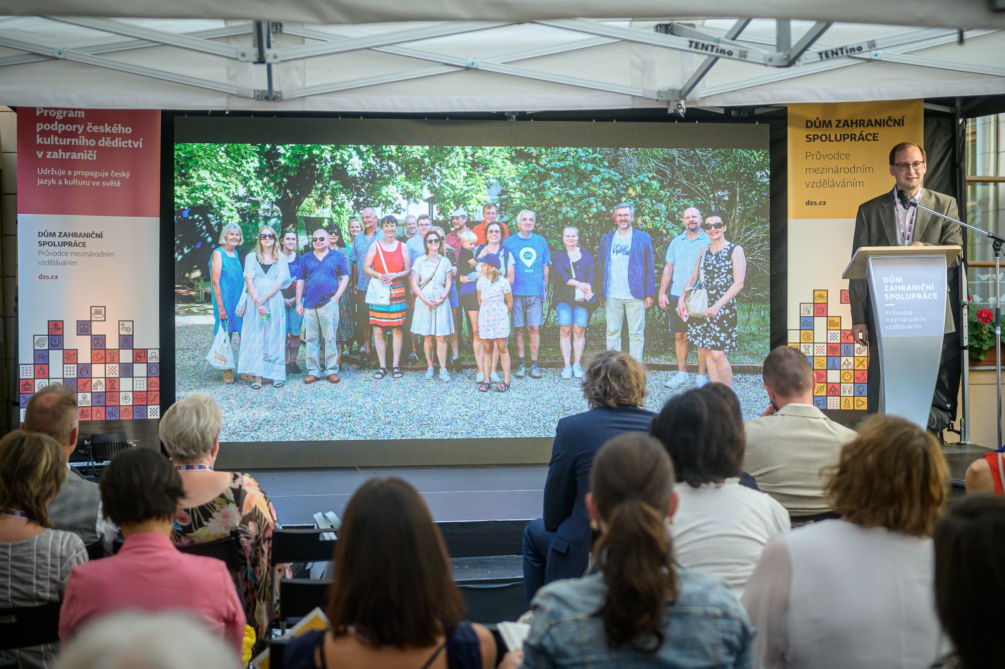 Letní setkání, které pořádáme v rámci Programu podpory českého kulturního dědictví v zahraničí